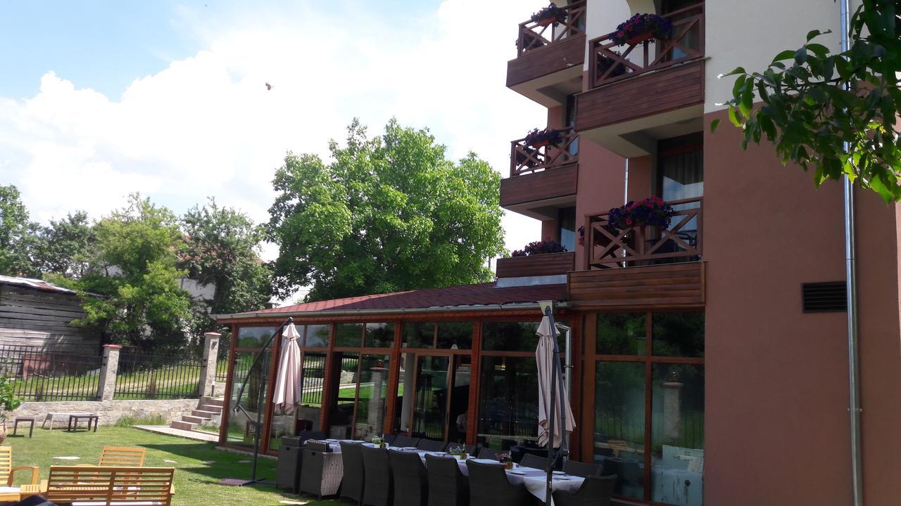 Lakata Guest House Zasele Exterior photo